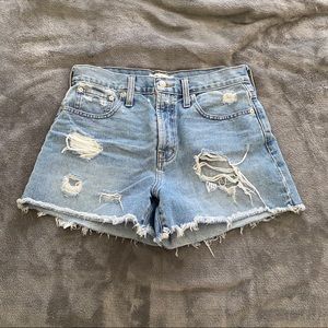 madewell perfect jean short in langdon wash